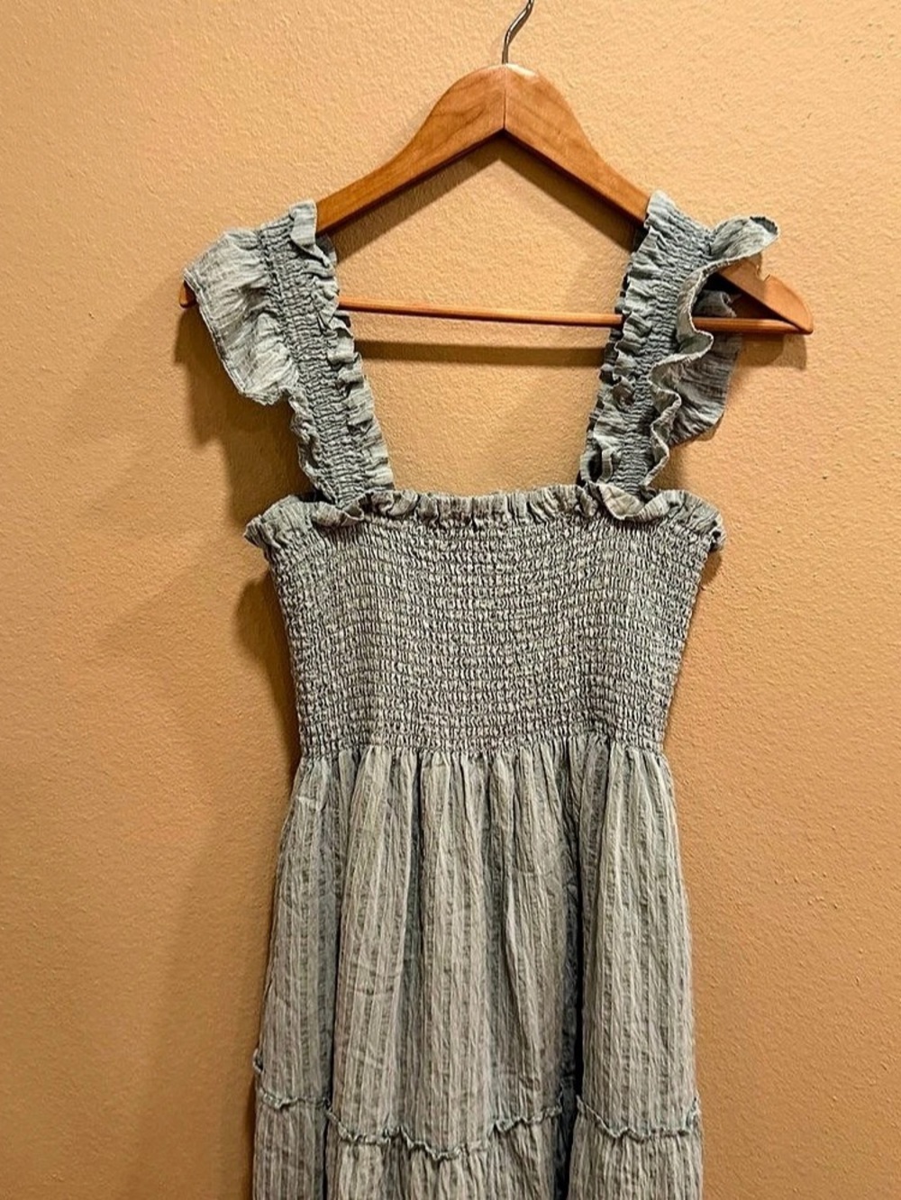 Hill House Home The Ellie Nap Dress Tiered Midi Dress in Light Green Size Large - Picture 12 of 14